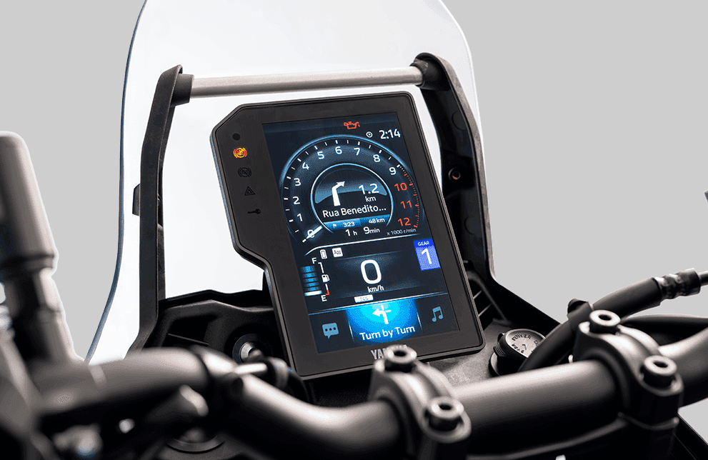 PAINEL COM CONECTIVIDADE E NAVEGAÇÃO